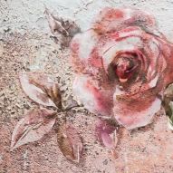 Фотообои каменная роза